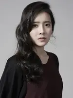 Lee Yoo Jin