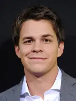 Johnny Simmons