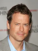 Greg Kinnear