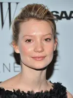 Mia Wasikowska