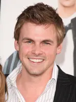 Tommy Dewey