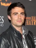 Jonathan Bennett