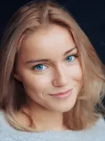 Арина Постникова