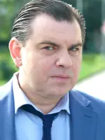 Владимир Питеров