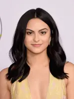 Camila Mendes