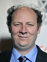 Dan Bakkedahl