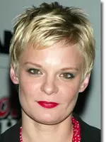 Martha Plimpton