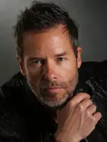 Guy Pearce