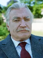 Nigel Davenport