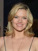 Missi Pyle