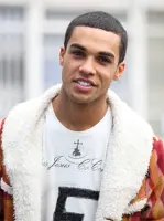 Lucien Laviscount