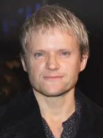 Marc Warren