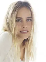 Isabel Lucas