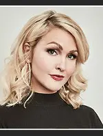 Jenn Lyon