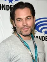 Tim Rozon