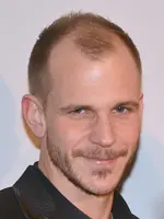 Gustaf Skarsgård