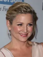 Jessica Capshaw