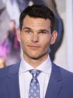 Josh Helman