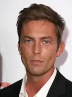 Desmond Harrington