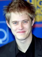 Lucas Grabeel