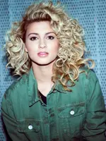 Tori Kelly