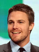 Stephen Amell