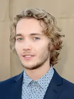 Toby Regbo