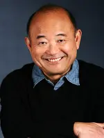 Clyde Kusatsu