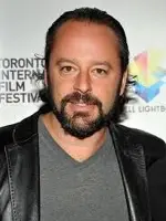 Gil Bellows