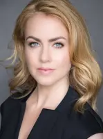 Amanda Schull