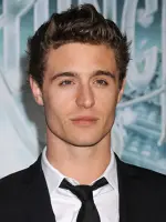 Max Irons