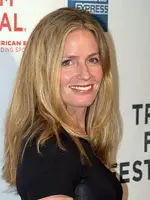 Elisabeth Shue