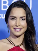 Carmen Villalobos