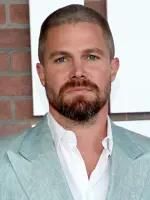 Stephen Amell