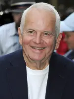 Ian Holm