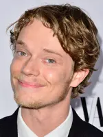 Alfie Allen