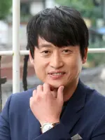 Yoo Seung Mok