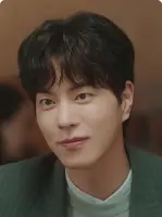 Lee Min Uk