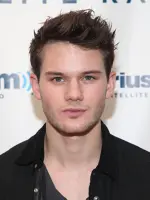 Jeremy Irvine