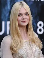 Elle Fanning