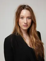 Sophie Lowe