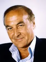 Robert Loggia