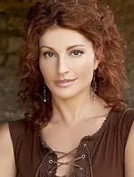 Simmone Mackinnon