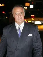 Paulie 'Walnuts' Gualtieri