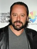 Gil Bellows