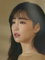 Ji Eun Soo