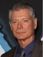 Stephen Lang