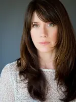 Caroline Catz